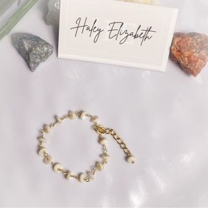 White Shell Bracelet